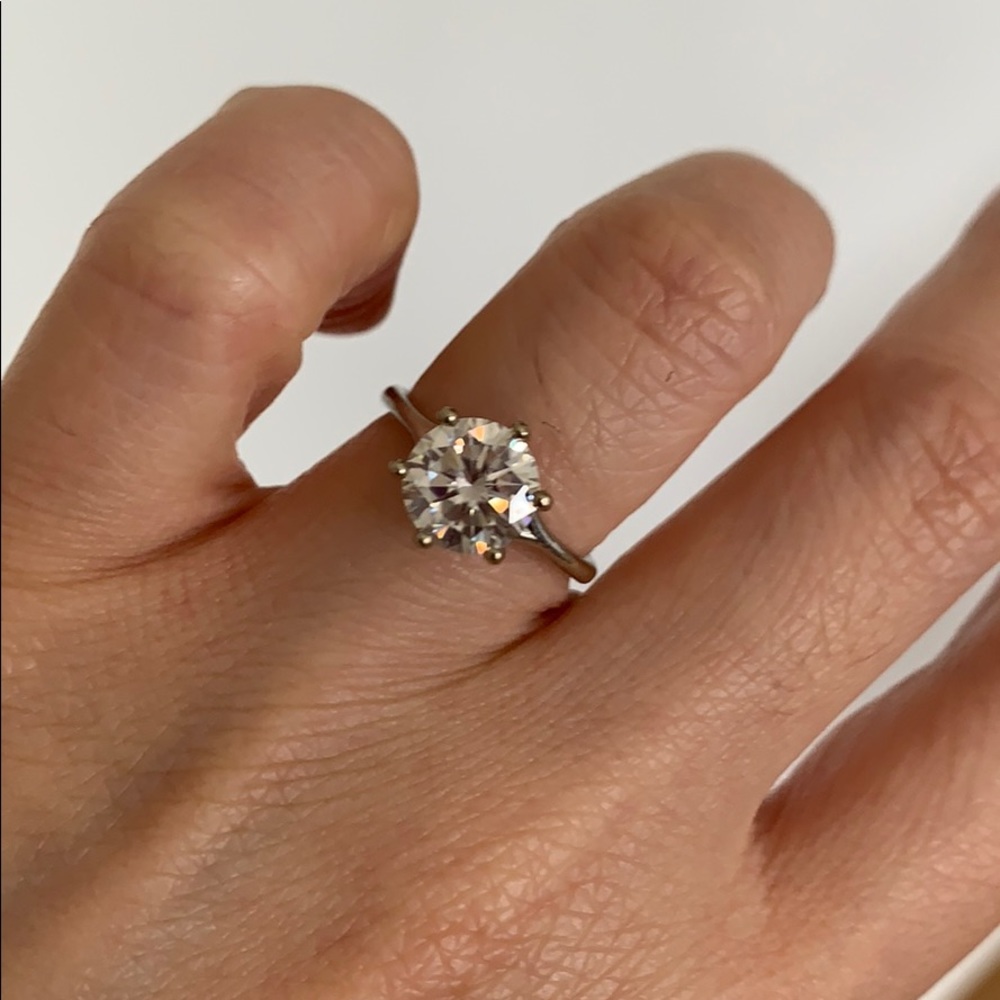 10k white gold 8mm moissanite solitaire ring
